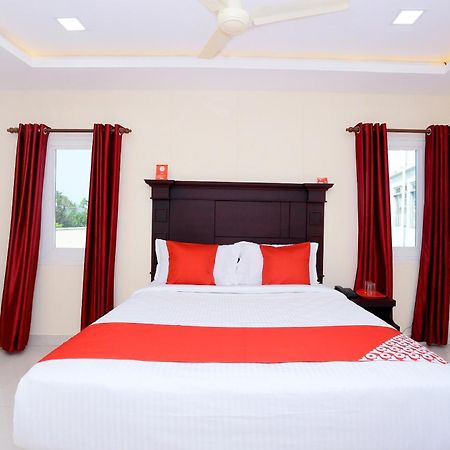 Hotel O Malabar Plaza Kochi Kültér fotó