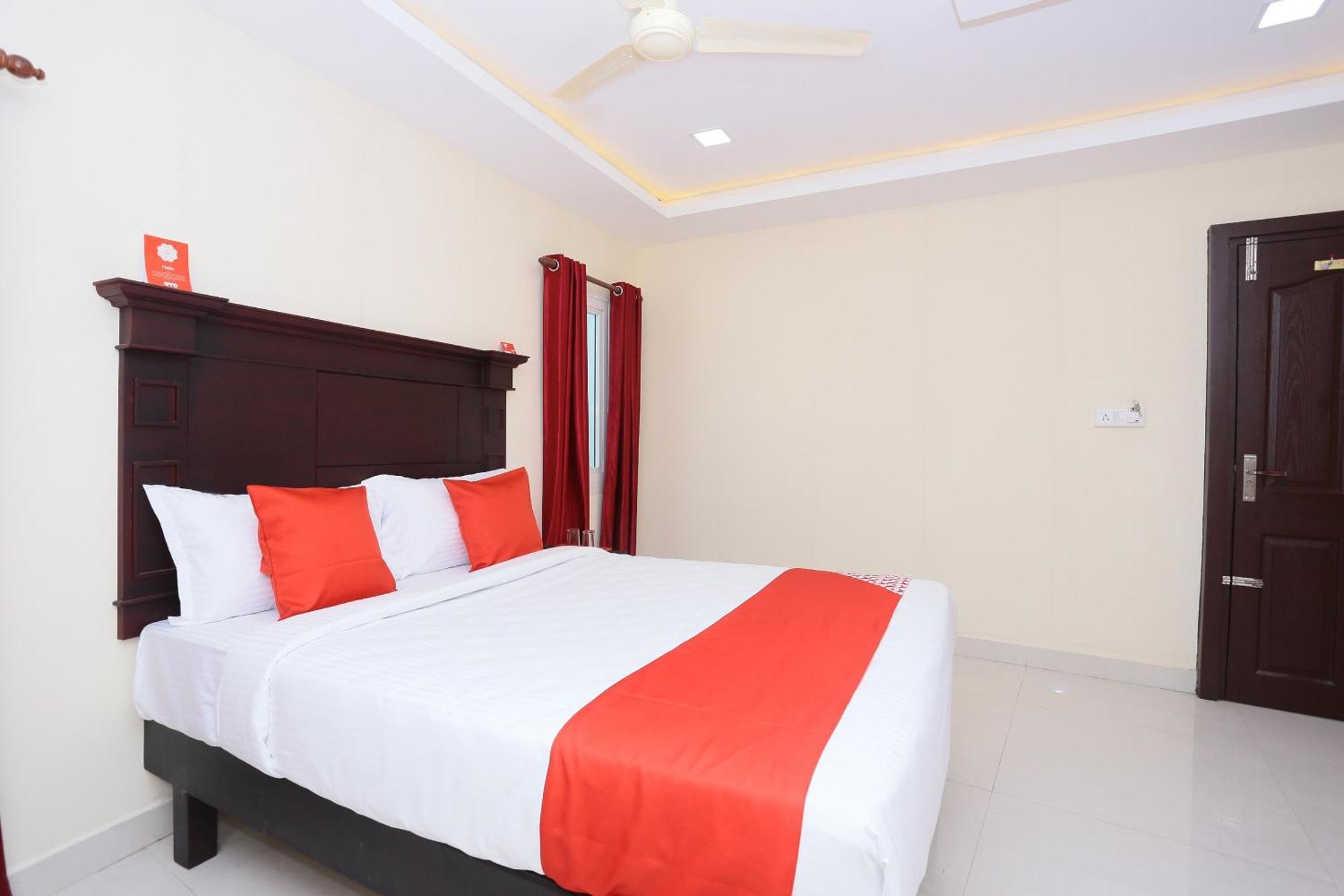 Hotel O Malabar Plaza Kochi Kültér fotó