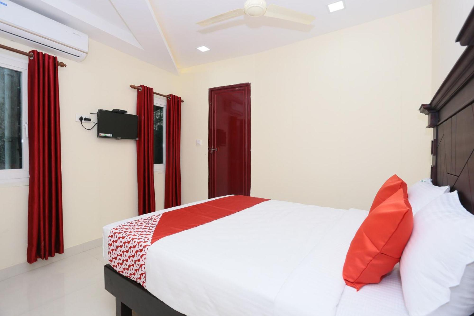 Hotel O Malabar Plaza Kochi Kültér fotó