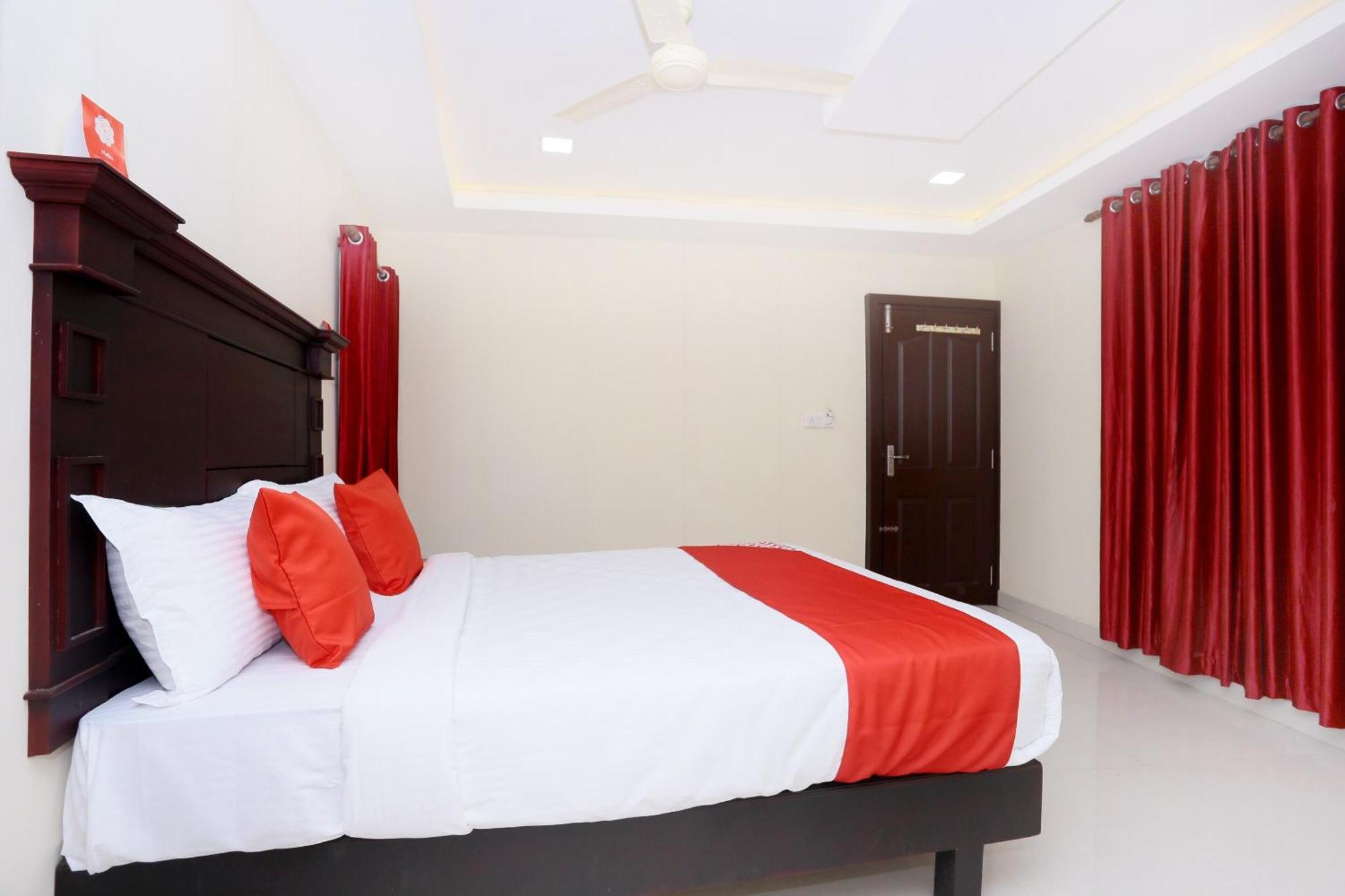Hotel O Malabar Plaza Kochi Kültér fotó