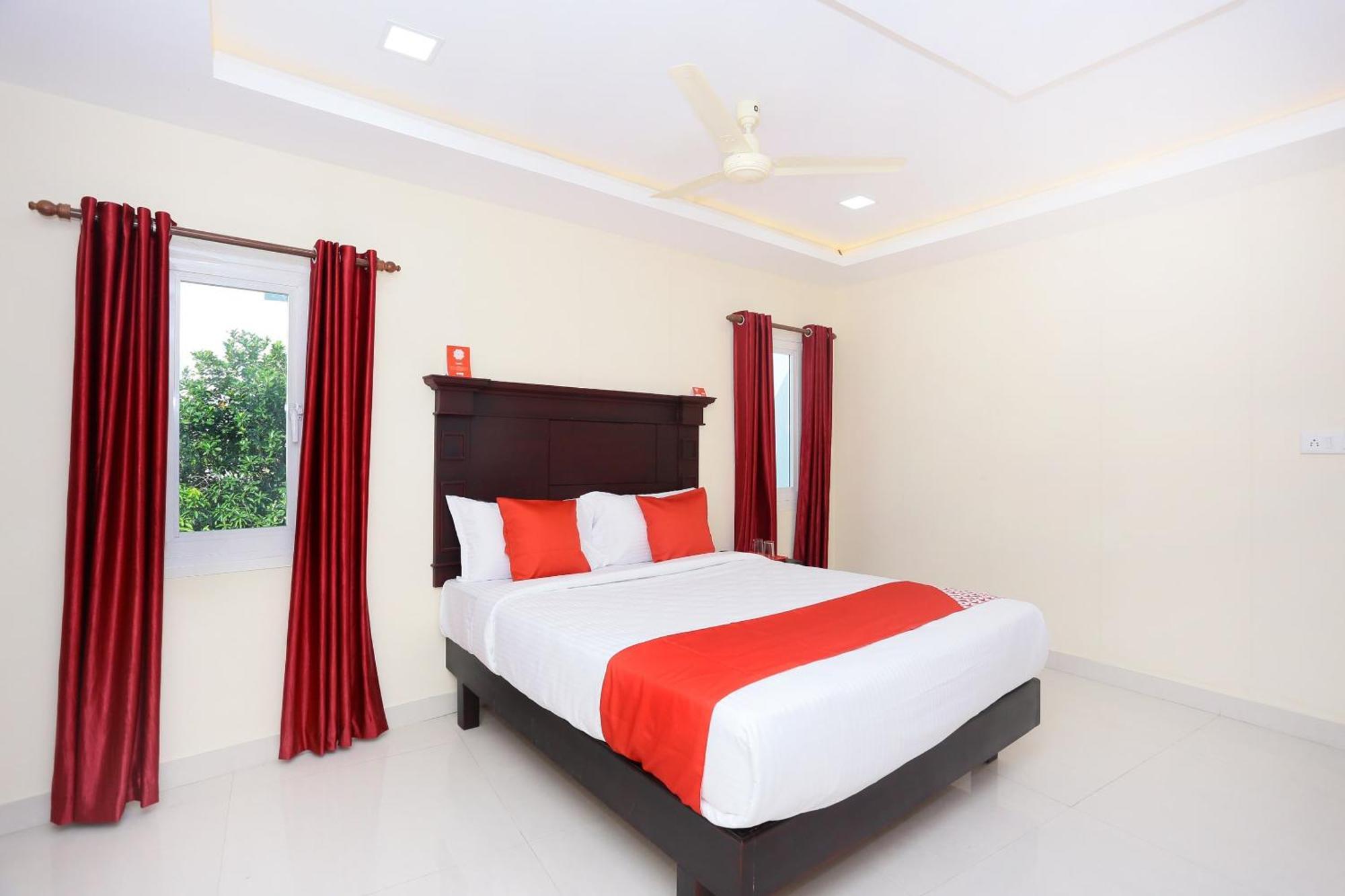 Hotel O Malabar Plaza Kochi Kültér fotó