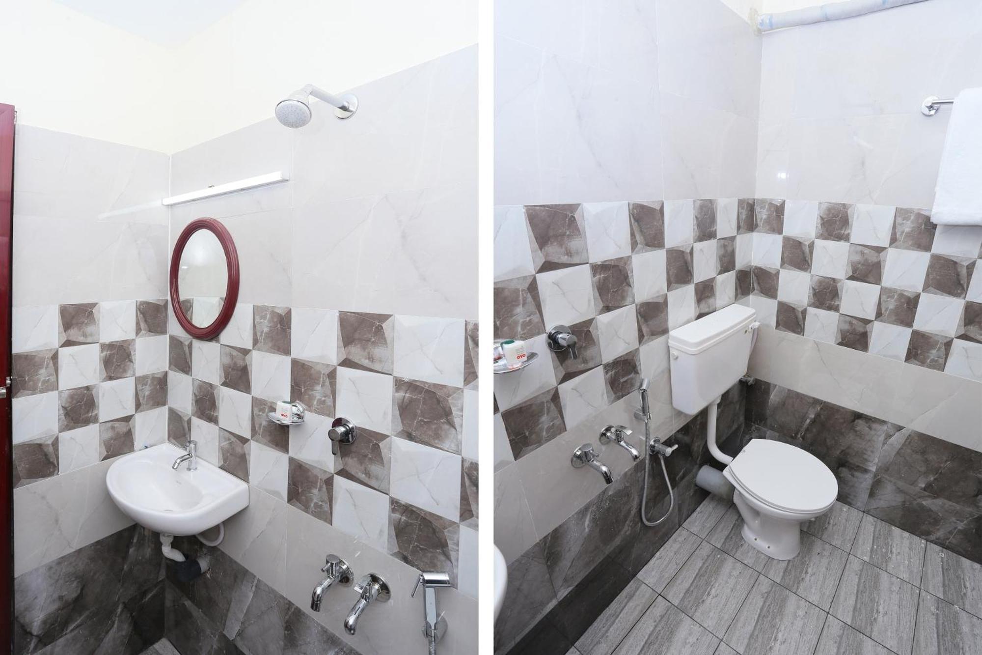 Hotel O Malabar Plaza Kochi Kültér fotó